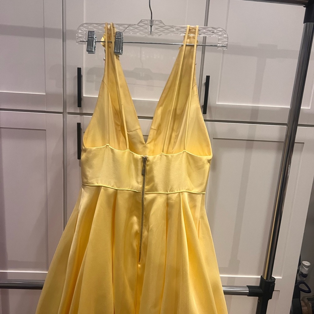 Beautiful Sherri Hill Yellow Satin Dress - Picture 6 of 9